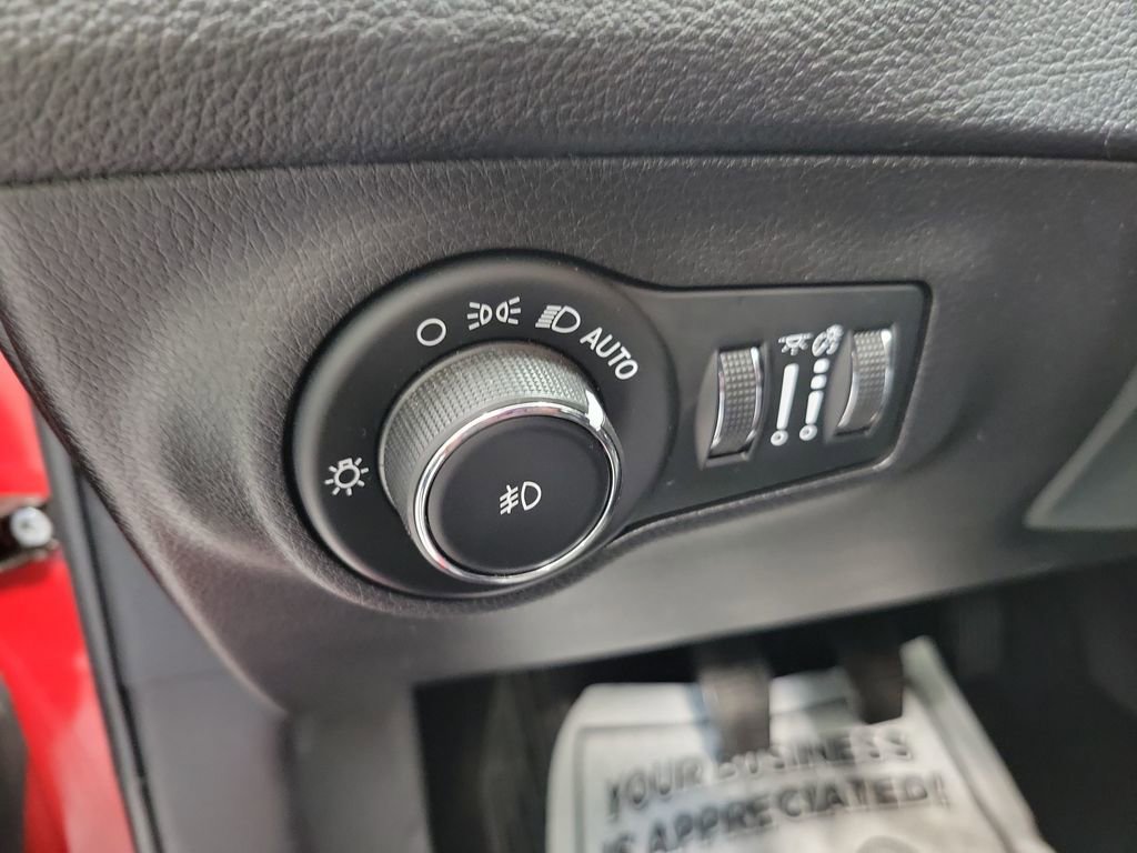 Used 2019 Jeep Compass Latitude w/ Popular Equipment Group image 26