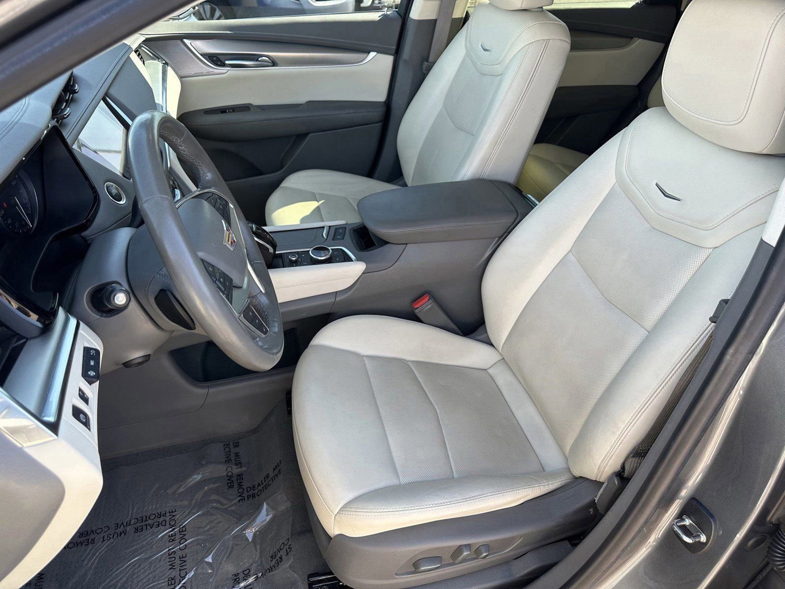 Used 2021 Cadillac XT5 Premium Luxury image 23