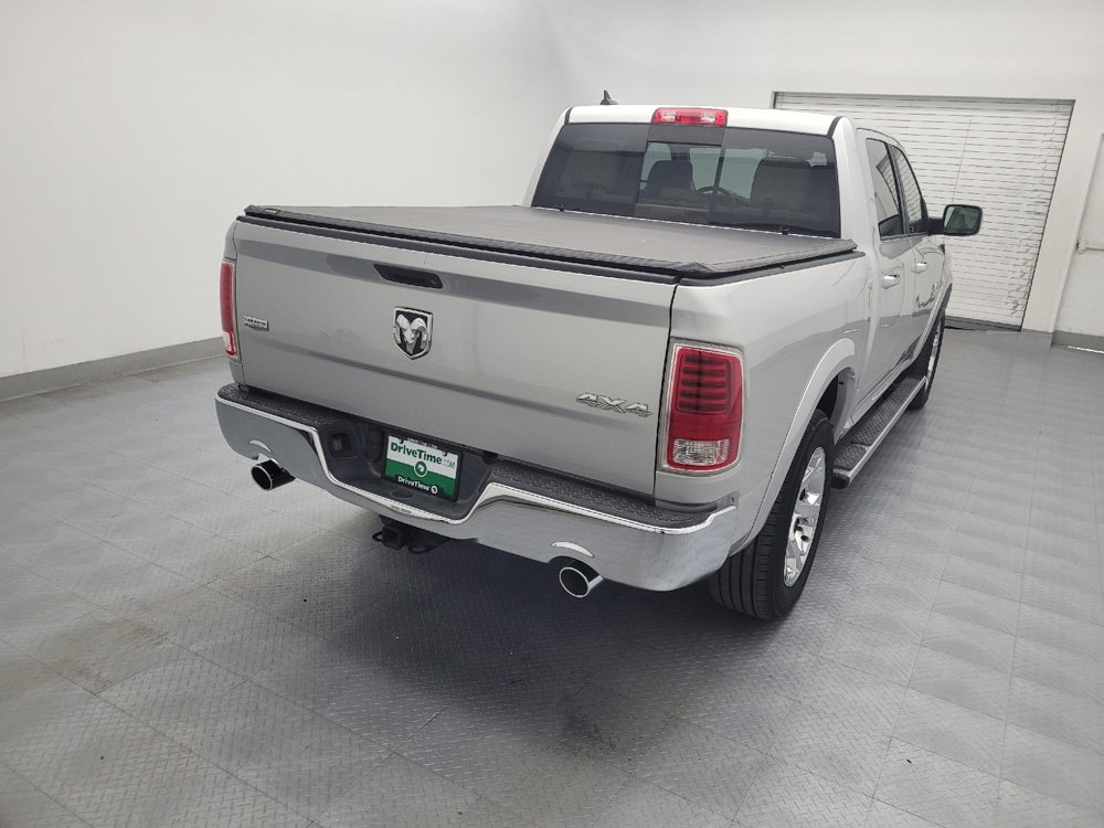 Used 2017 RAM 1500 Laramie image 7