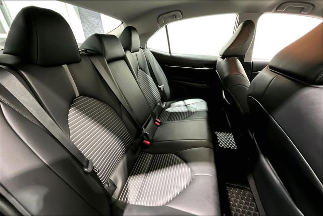 Used 2024 Toyota Camry SE image 26
