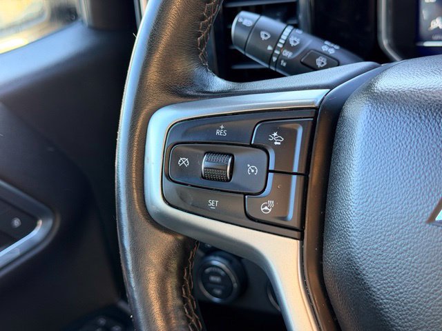 Used 2022 Chevrolet Silverado 1500 LT AWD/4WD image 12