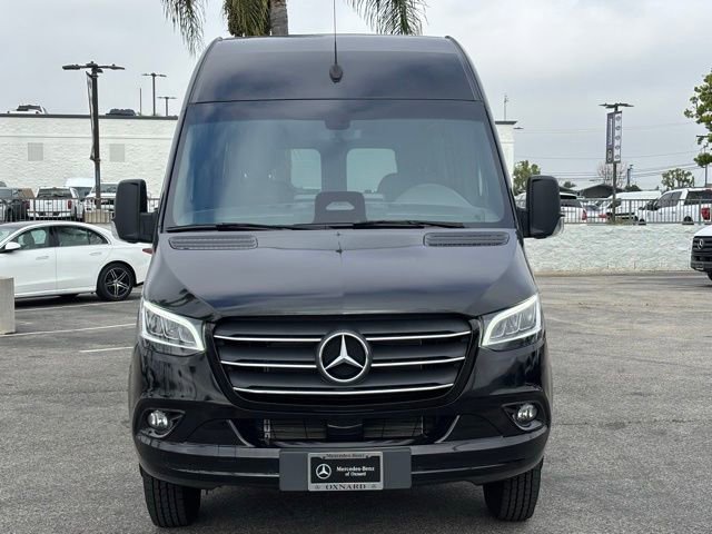 Used 2025 Mercedes-Benz Sprinter 3500 image 10