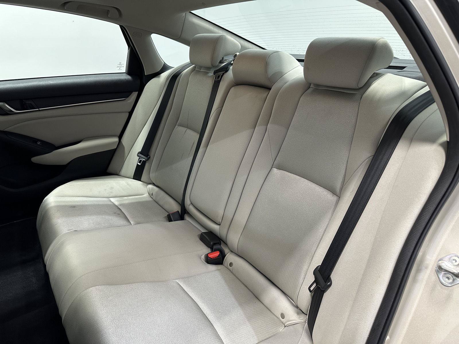 Used 2018 Honda Accord EX image 26
