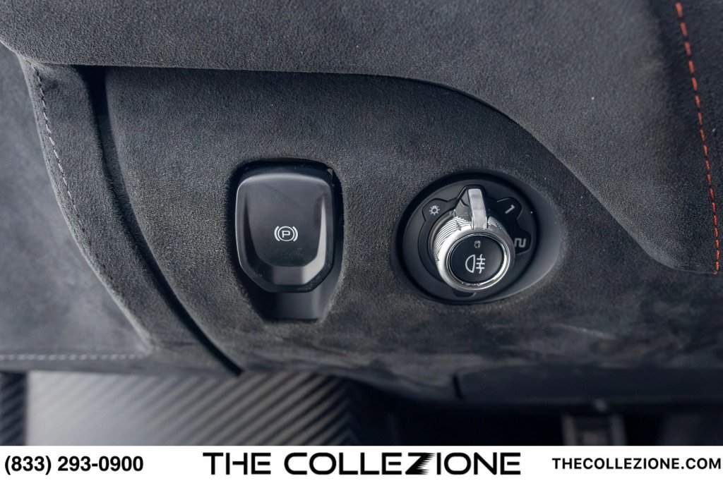 Used 2021 McLaren 765LT RWD image 77