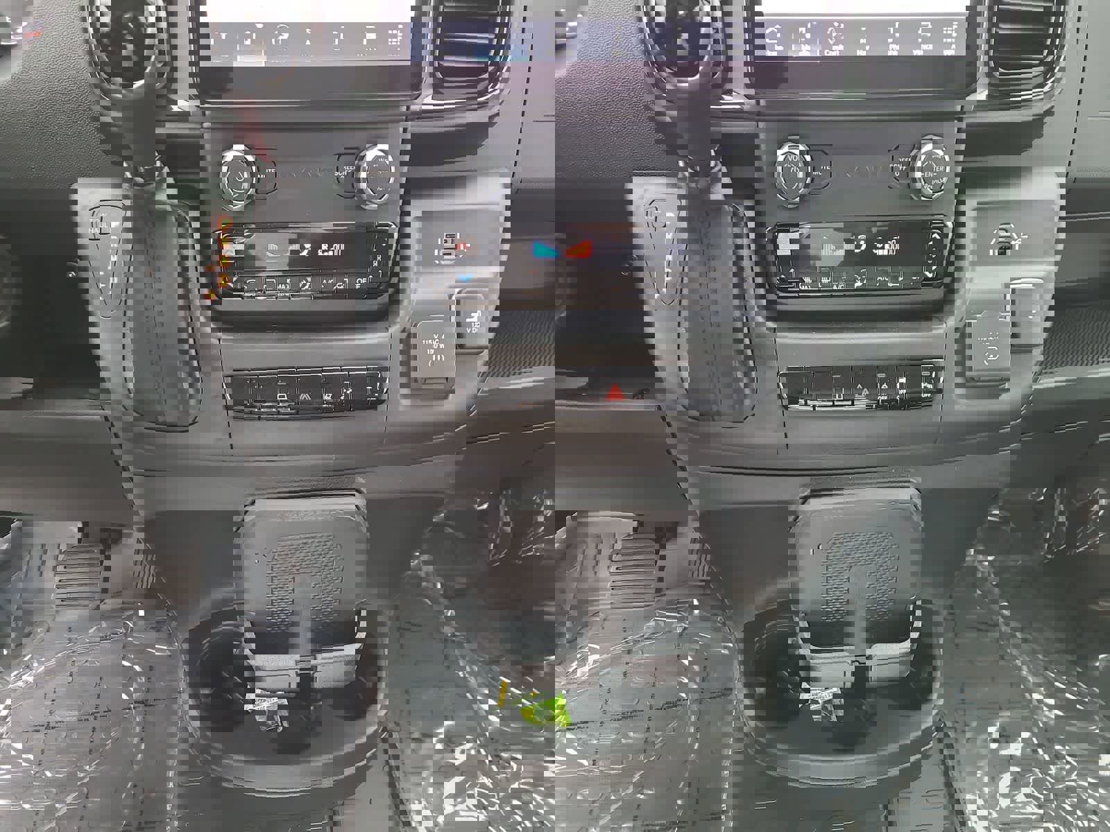 New 2026 RAM ProMaster 2500 w/ Premium Convenience Group image 25