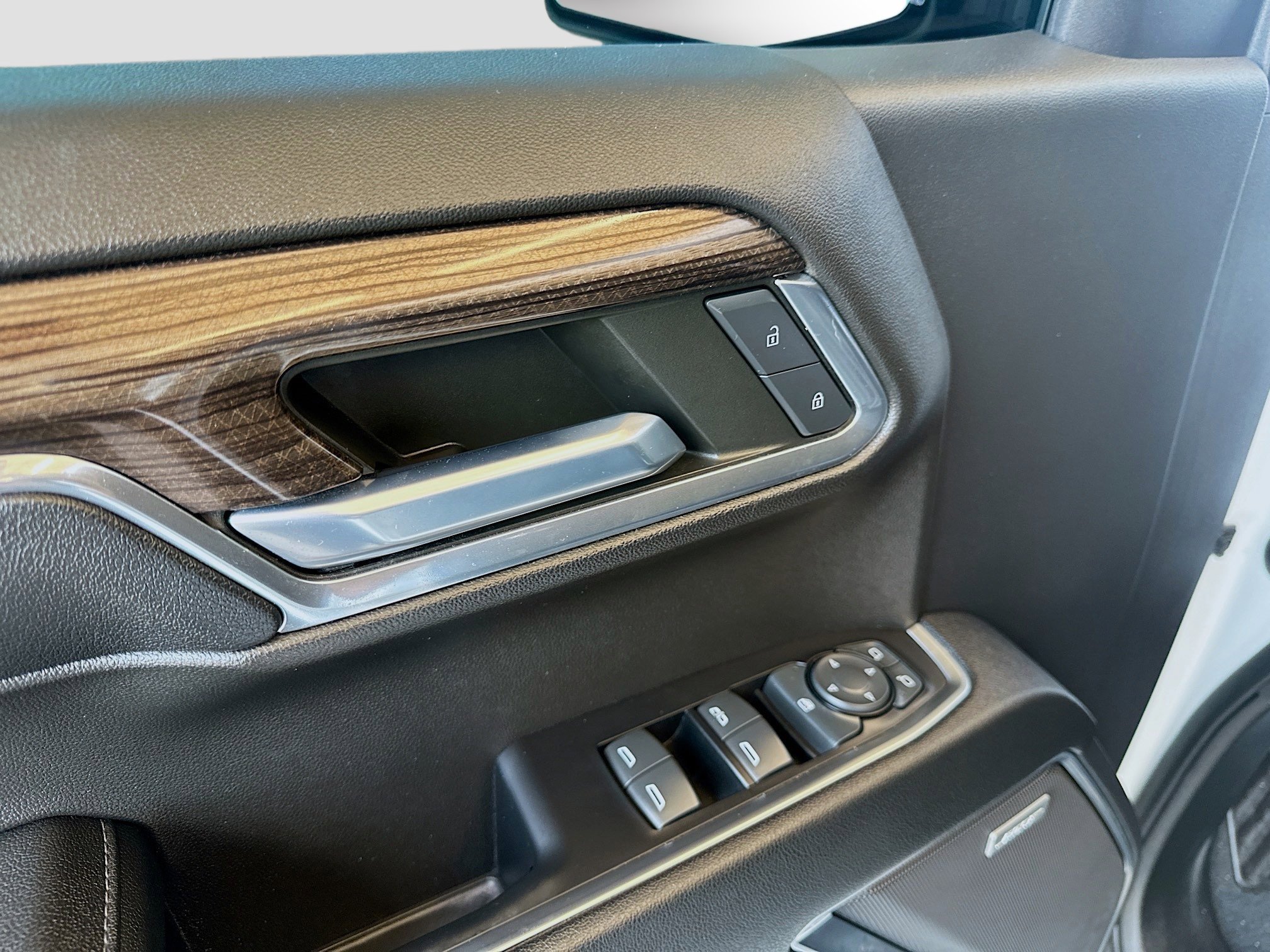 Used 2023 Chevrolet Silverado 1500 RST w/ Convenience Package II image 15