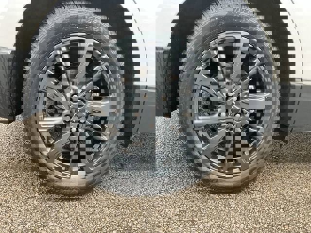 Used 2023 Chevrolet Equinox RS image 9