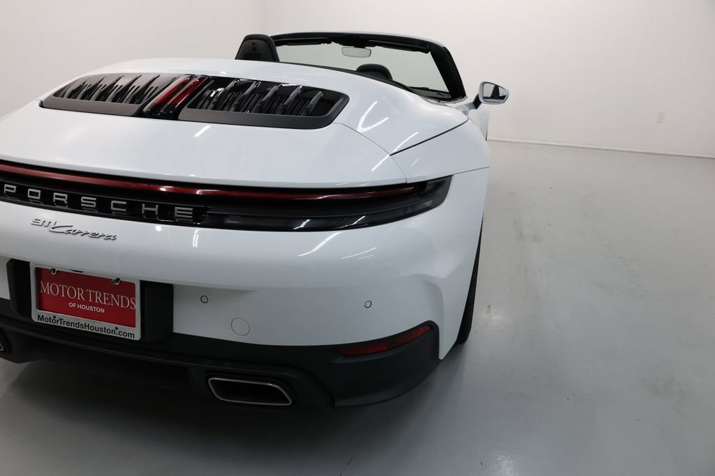 Used 2025 Porsche 911 Carrera RWD image 70