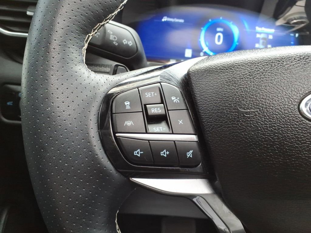 Used 2023 Ford Explorer ST w/ Equipment Group 401A AWD/4WD image 19