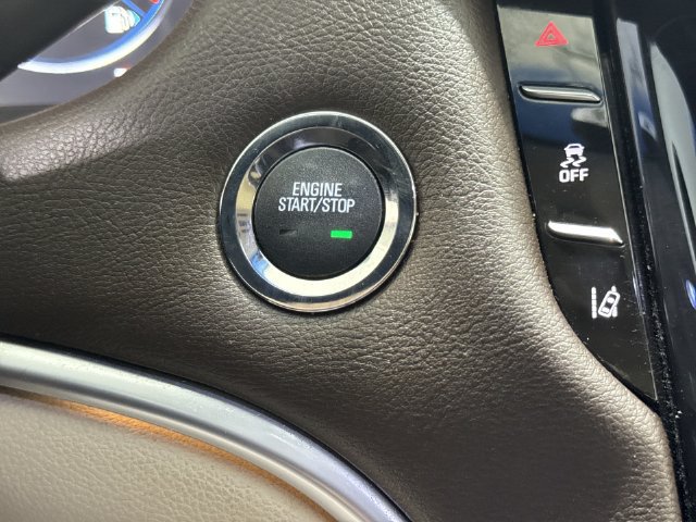 Used 2013 Cadillac XTS Premium FWD image 16