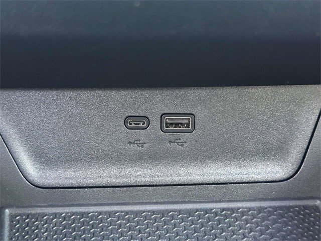 Certified 2025 Chevrolet Equinox LT w/ Convenience Package II image 30