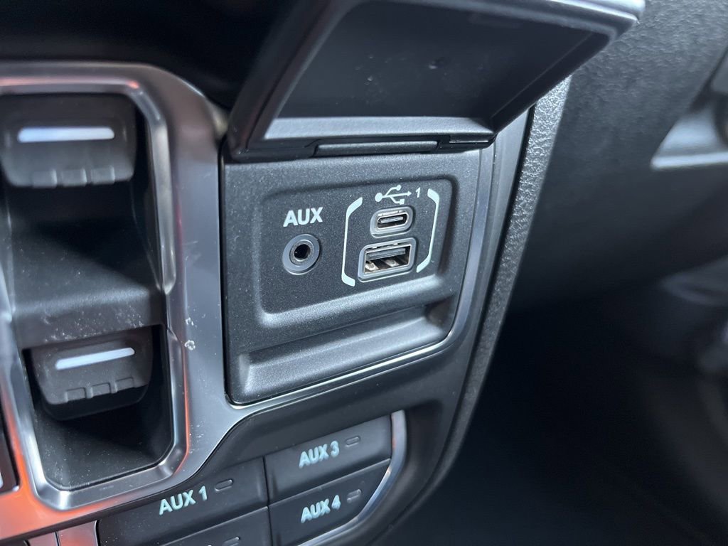 New 2026 Jeep Wrangler Moab image 40