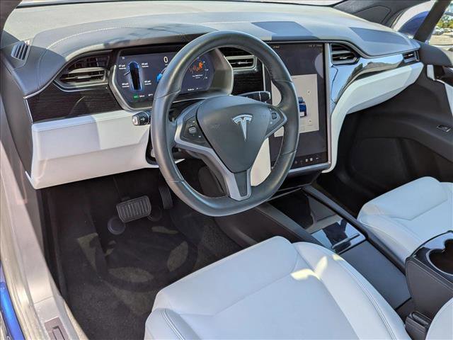 Used 2018 Tesla Model X 75D AWD/4WD image 11