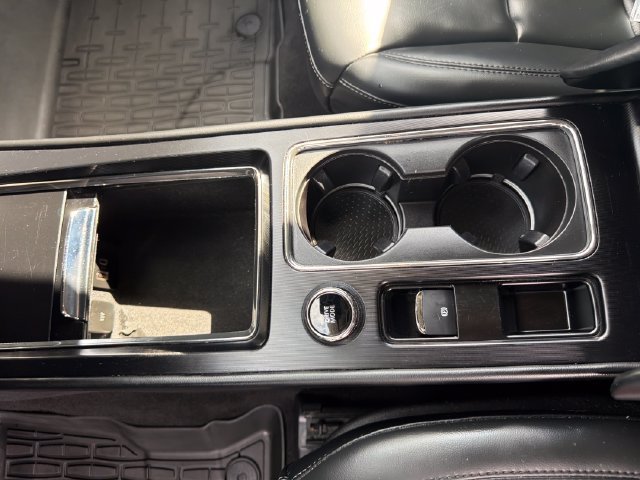 Certified 2025 Lincoln Corsair FWD image 28