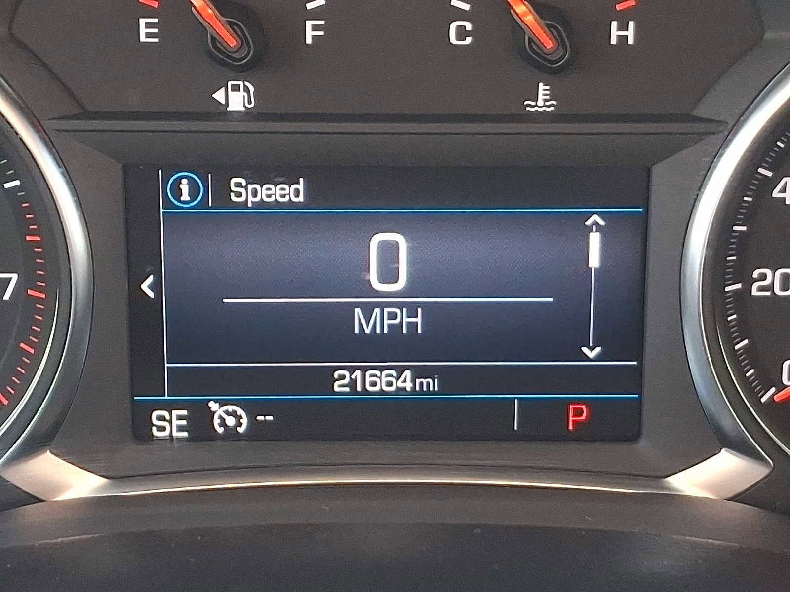 Certified 2023 GMC Acadia SLE w/ Driver Convenience Package image 24