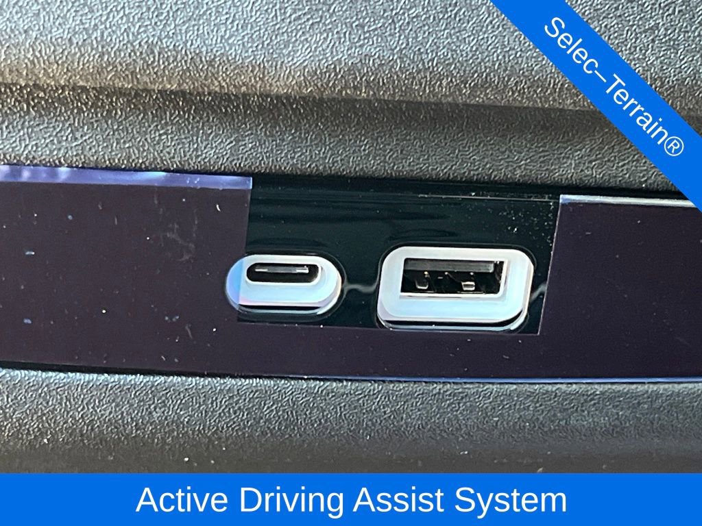 New 2026 Chrysler Pacifica Limited w/ S Appearance Package image 24