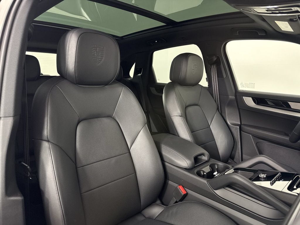New 2026 Porsche Cayenne S AWD/4WD image 24