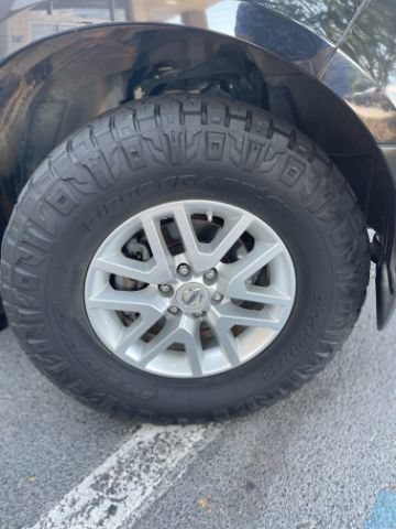 Used 2019 Nissan Frontier SV AWD/4WD image 25