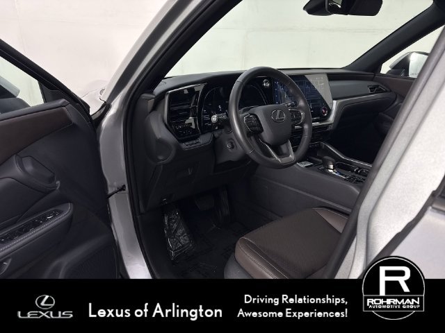 Certified 2026 Lexus TX 350 AWD w/ Technology Package image 5