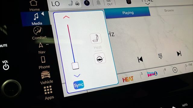 New 2026 Jeep Grand Cherokee Altitude image 36