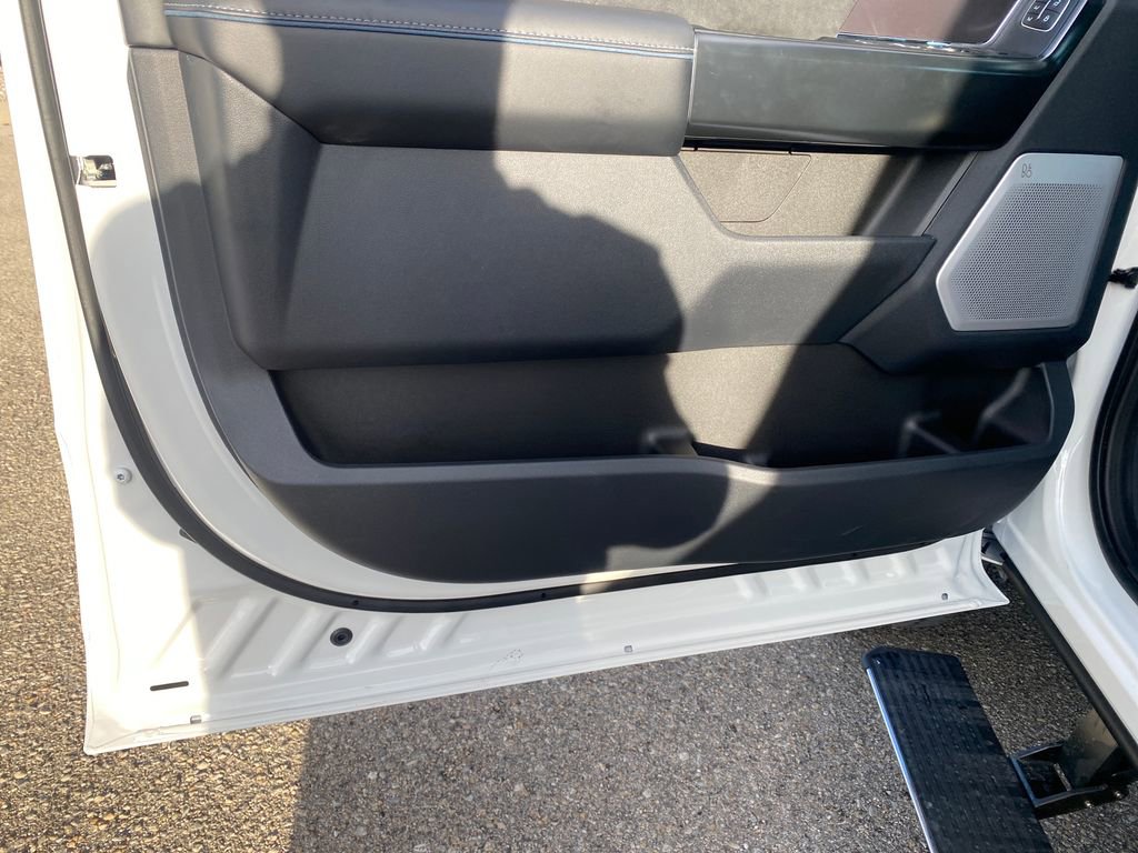 New 2026 Ford F250 Platinum image 11