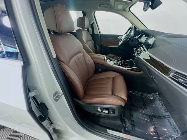 Used 2021 BMW X7 xDrive40i w/ Premium Package image 30