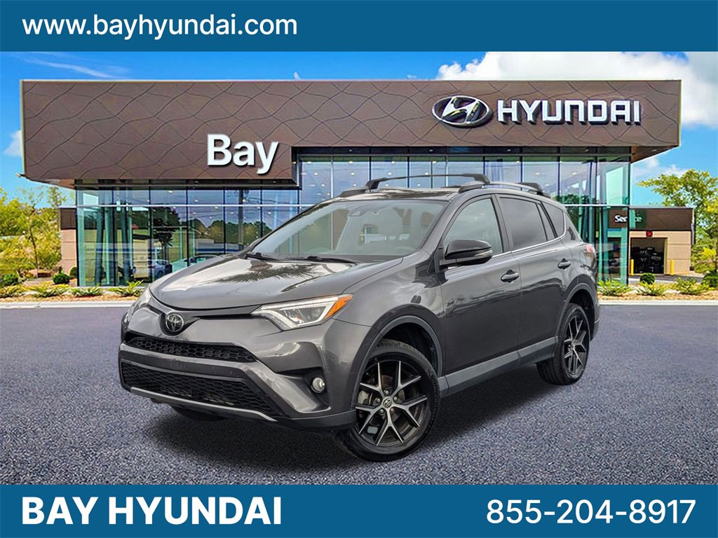 Used 2017 Toyota RAV4 SE