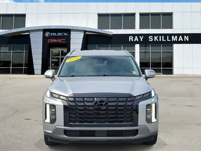 Used 2025 Hyundai Palisade SEL FWD image 2