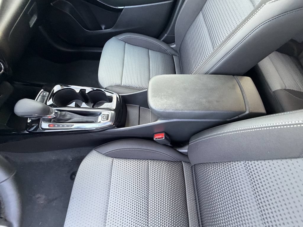 Used 2026 Chevrolet Trax LT w/ Driver Confidence Package FWD image 17
