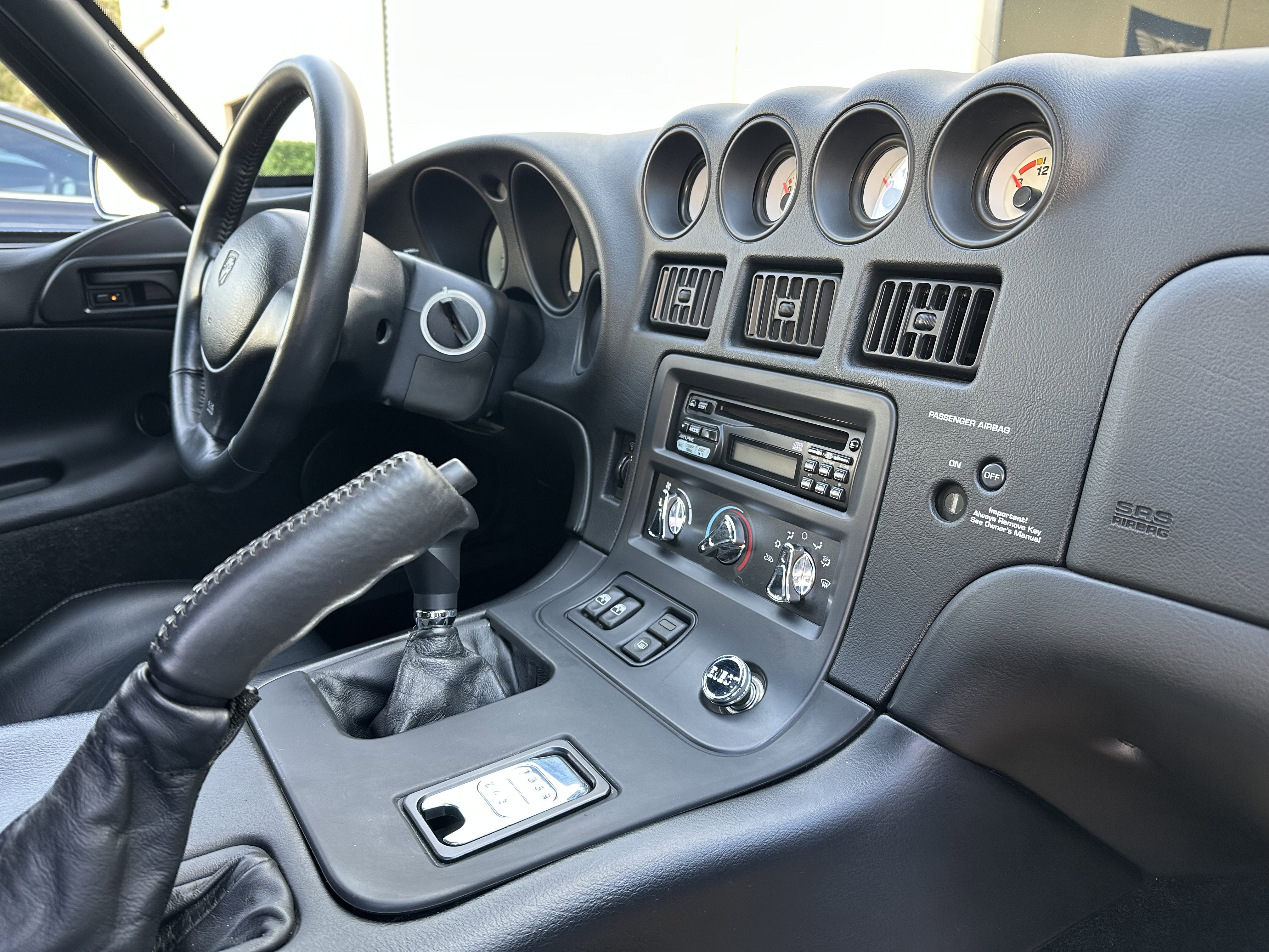 Used 1997 Dodge Viper GTS image 33