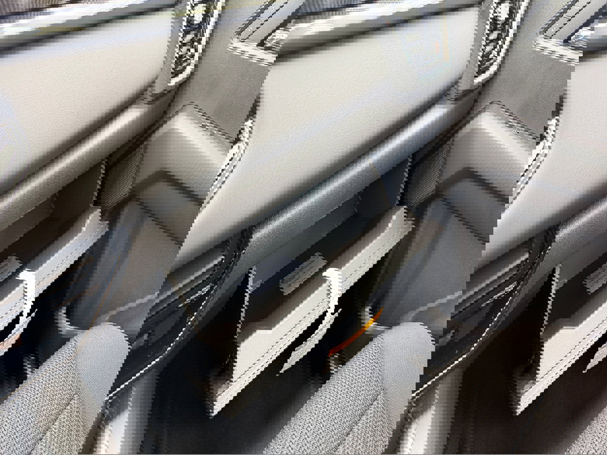 New 2026 GMC Canyon Elevation w/ Convenience Package image 19