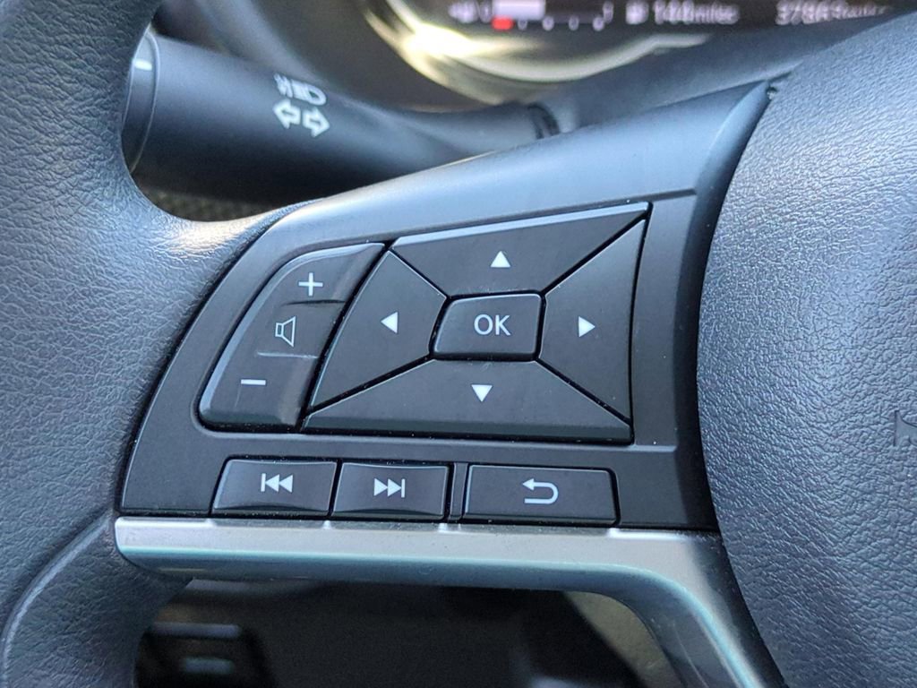 Certified 2019 Nissan Kicks SV image 21