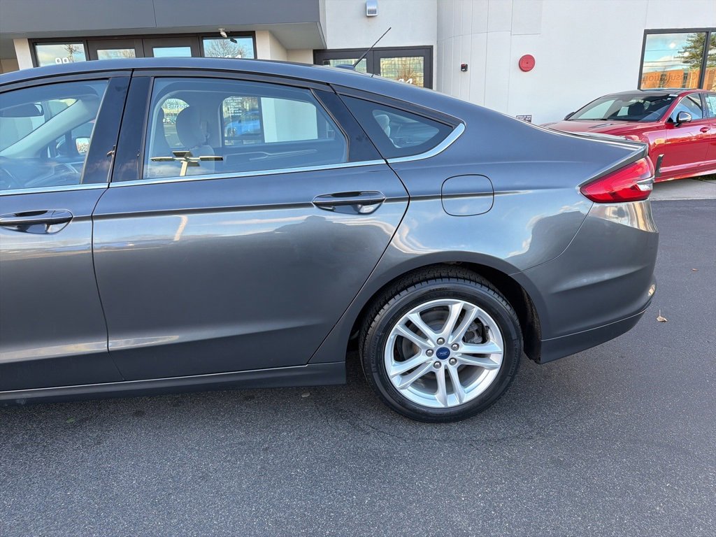 Used 2018 Ford Fusion S image 10