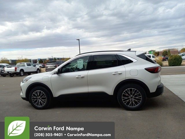 New 2025 Ford Escape SE w/ PHEV Premium Package image 6