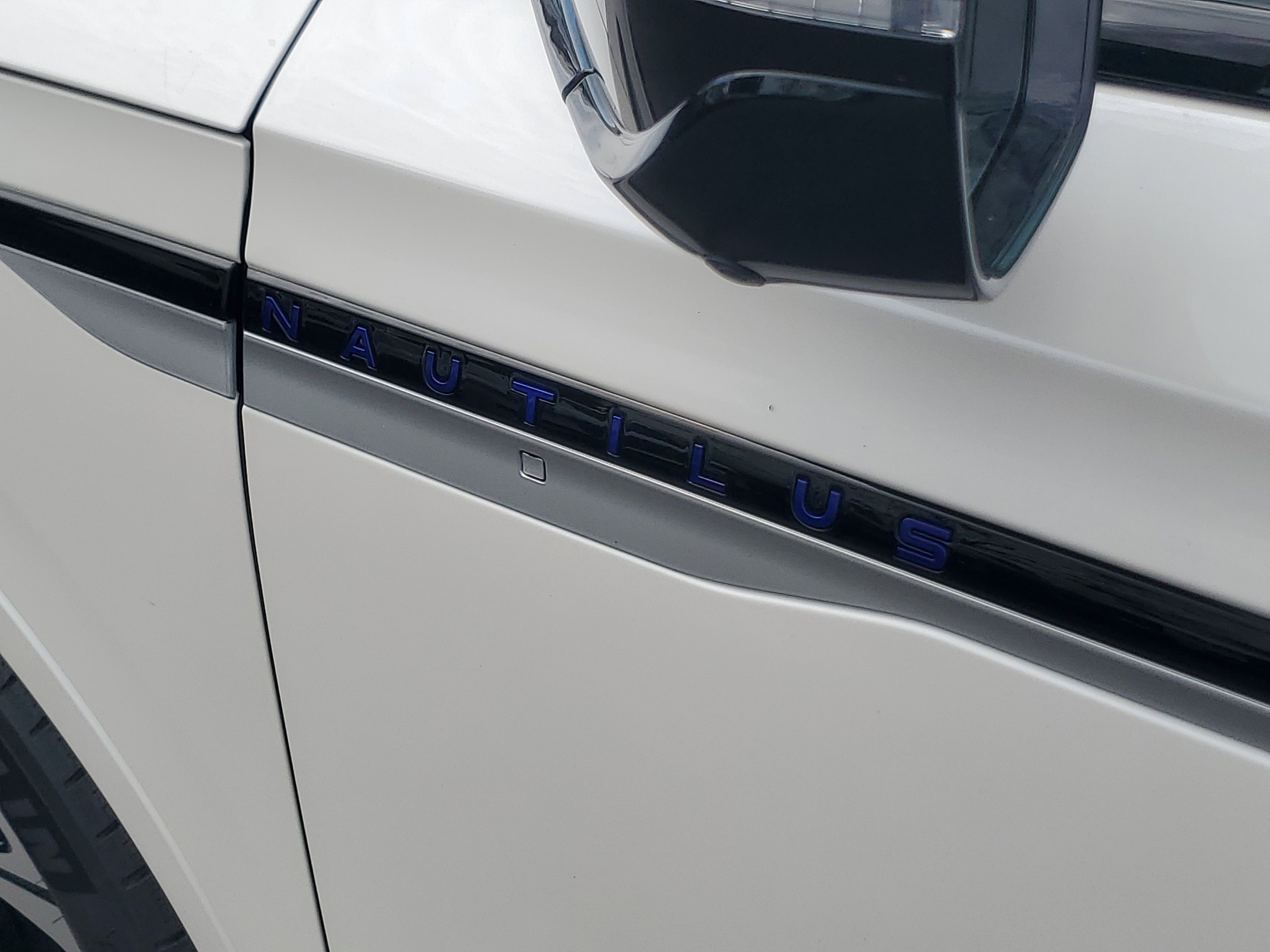 New 2026 Lincoln Nautilus Reserve AWD/4WD image 7