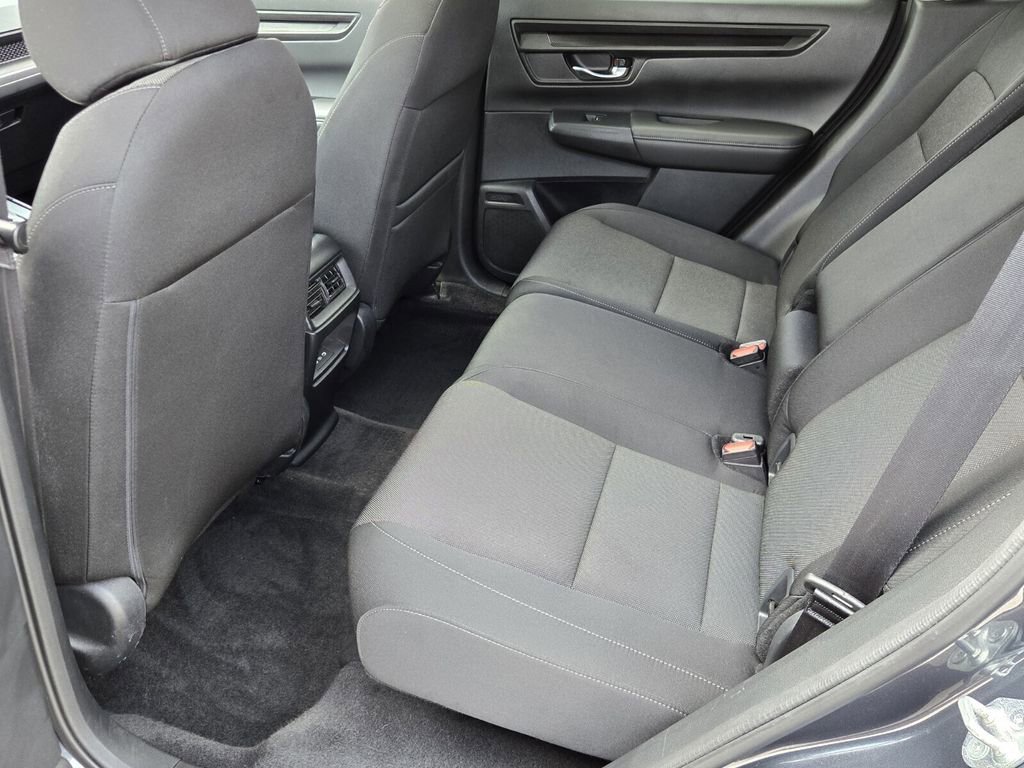 Used 2025 Honda CR-V EX image 11