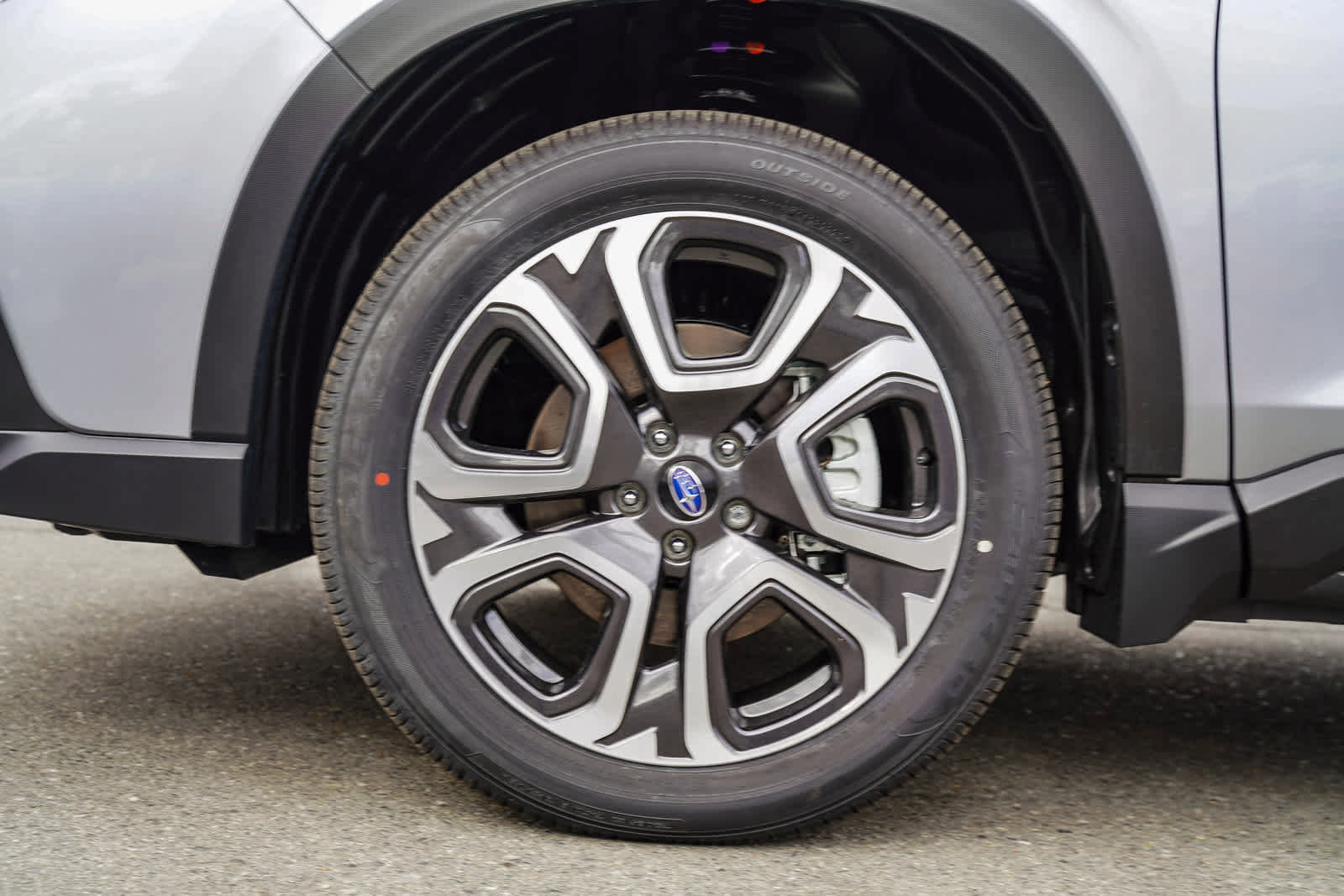 New 2025 Subaru Ascent Touring image 9