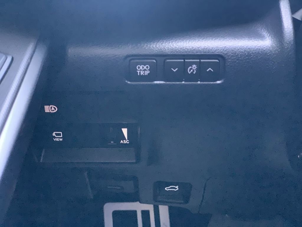 Used 2024 Lexus IS 350 F Sport w/ Navigation Package image 16