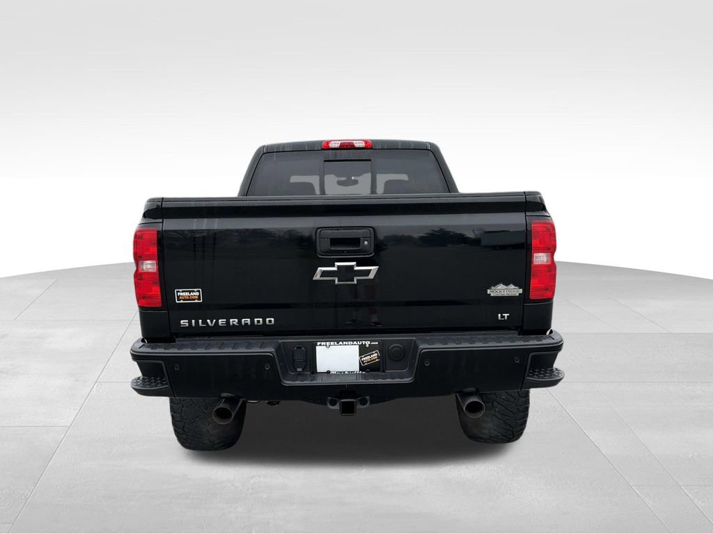 Used 2018 Chevrolet Silverado 1500 LT w/ All Star Edition image 4