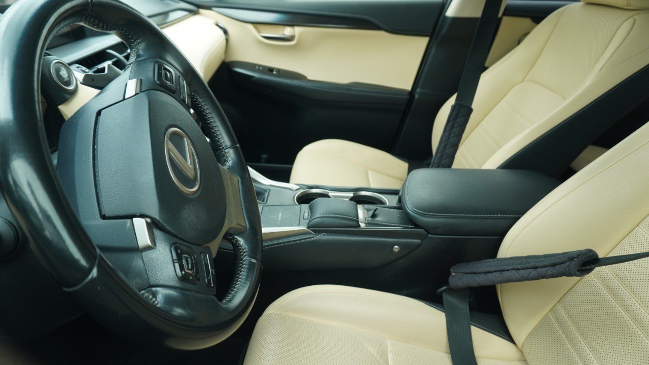 Used 2019 Lexus NX 300 FWD w/ Comfort Package image 9