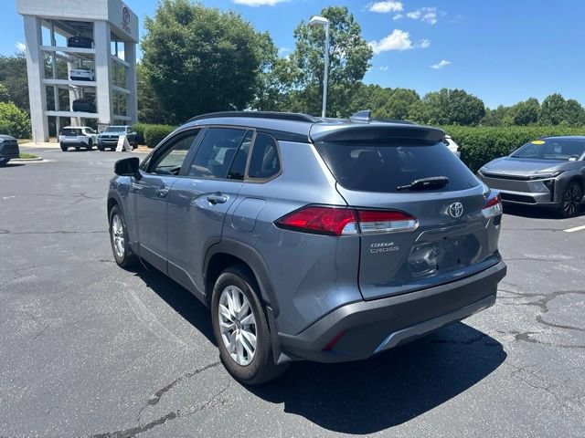 Used 2022 Toyota Corolla Cross LE FWD image 7