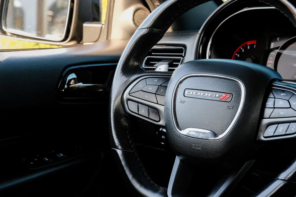Used 2021 Dodge Durango R/T w/ Technology Group AWD/4WD image 14
