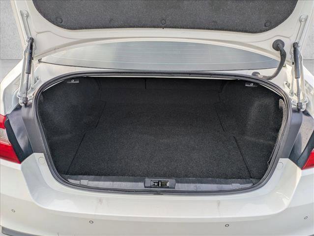 Used 2018 Subaru Legacy 2.5i Limited image 10