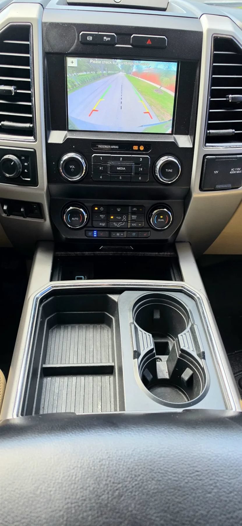 Used 2019 Ford F250 Lariat w/ Lariat Value Package AWD/4WD image 8