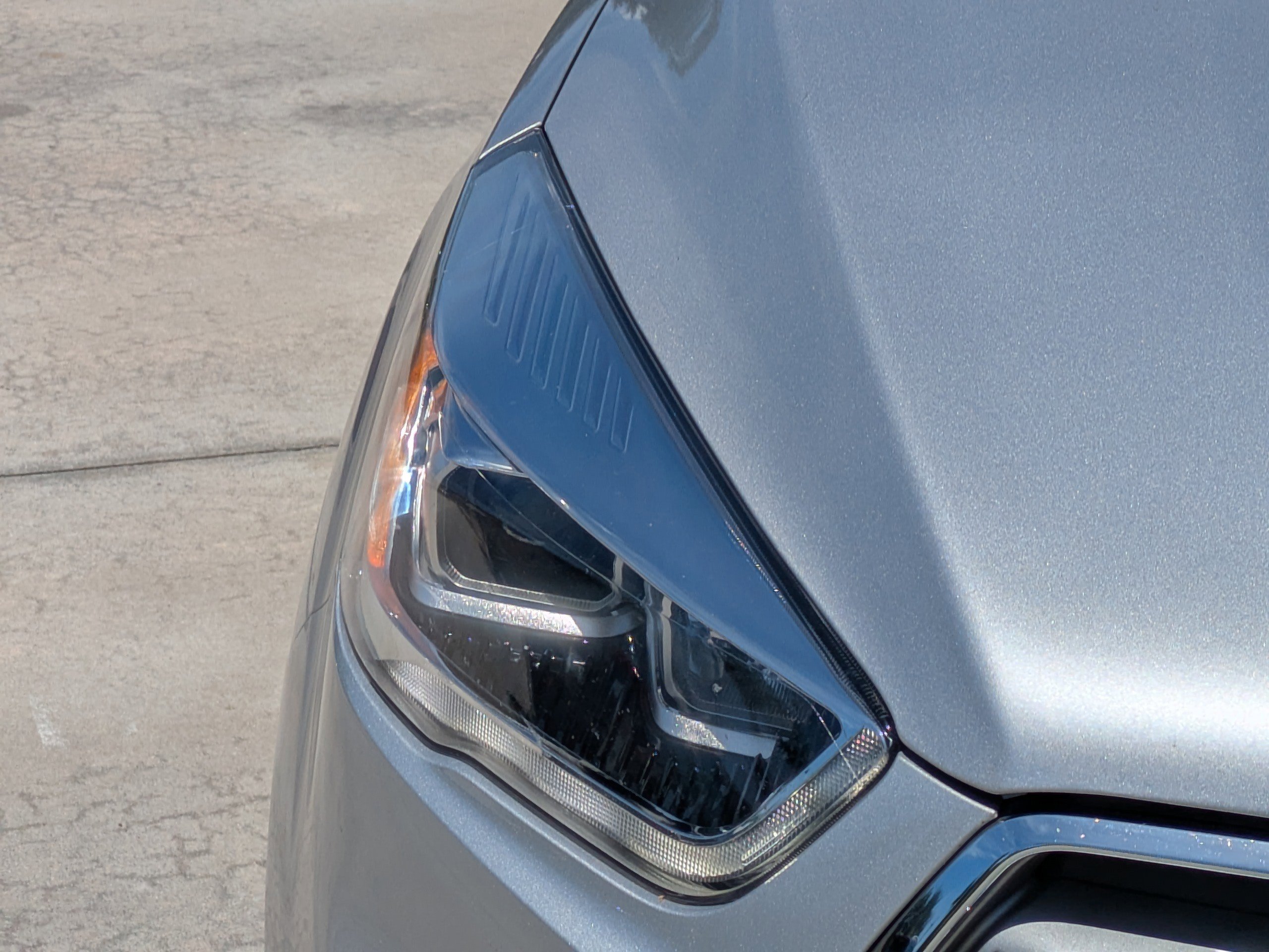 Used 2018 Ford Escape Titanium AWD/4WD image 7