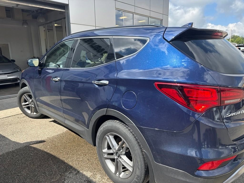 Used 2017 Hyundai Santa Fe Sport AWD/4WD image 4