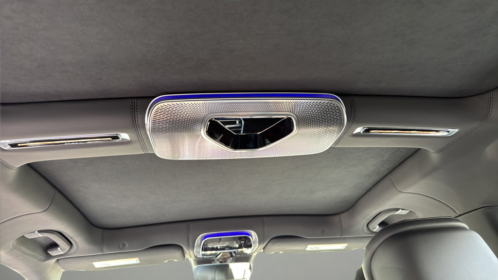 Used 2023 Mercedes-Benz Maybach S 580 4MATIC image 32