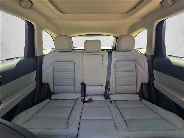 Used 2025 Lincoln Nautilus Reserve image 15