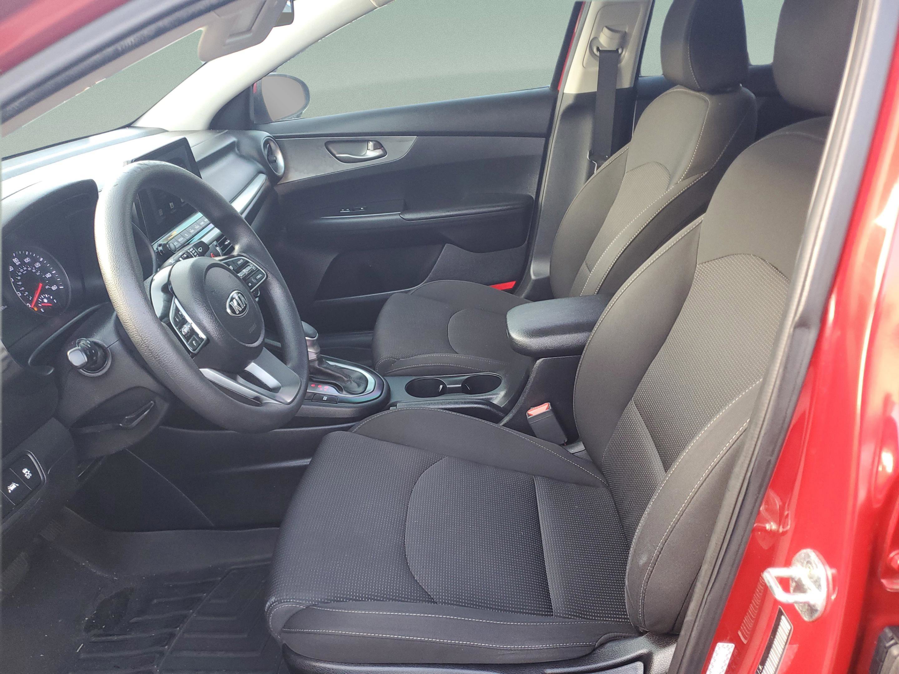 Used 2020 Kia Forte LXS image 15