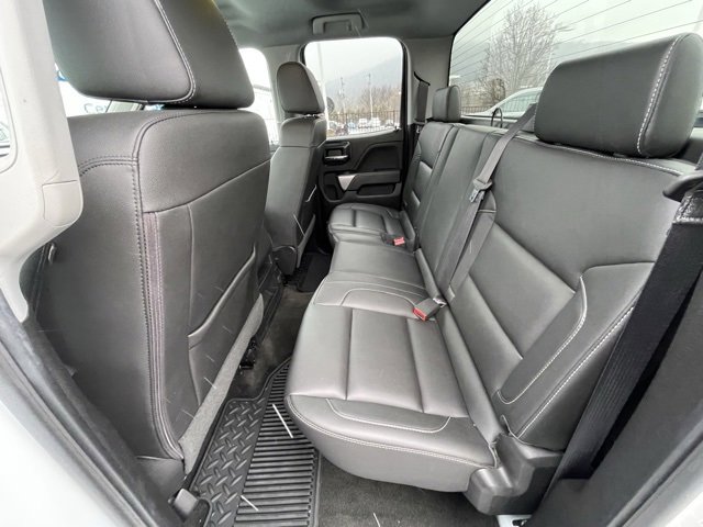 Used 2018 Chevrolet Silverado 1500 LT w/ Redline Edition image 34